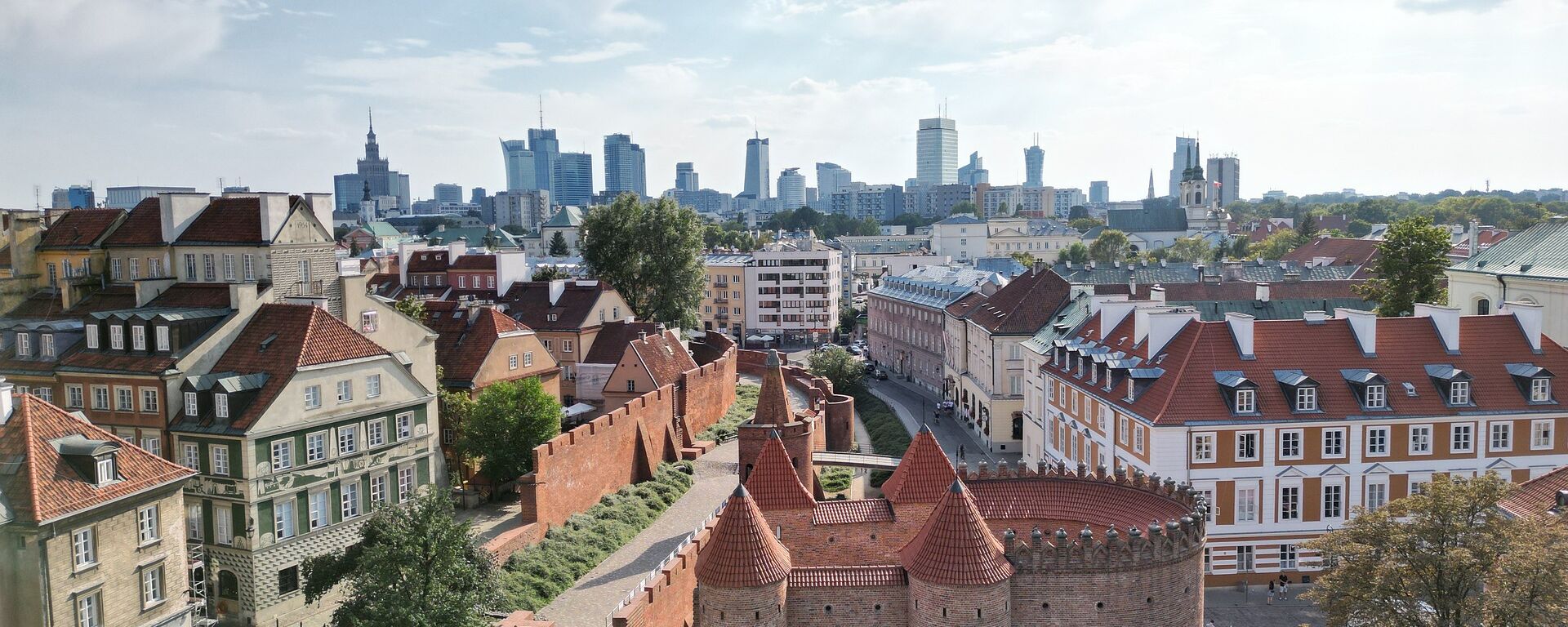 Warschau City. Foto: CorneliusV via Pixabay